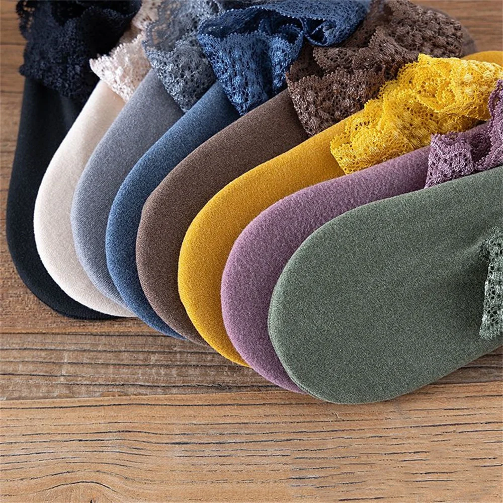 Detaliu material – grosime și textură